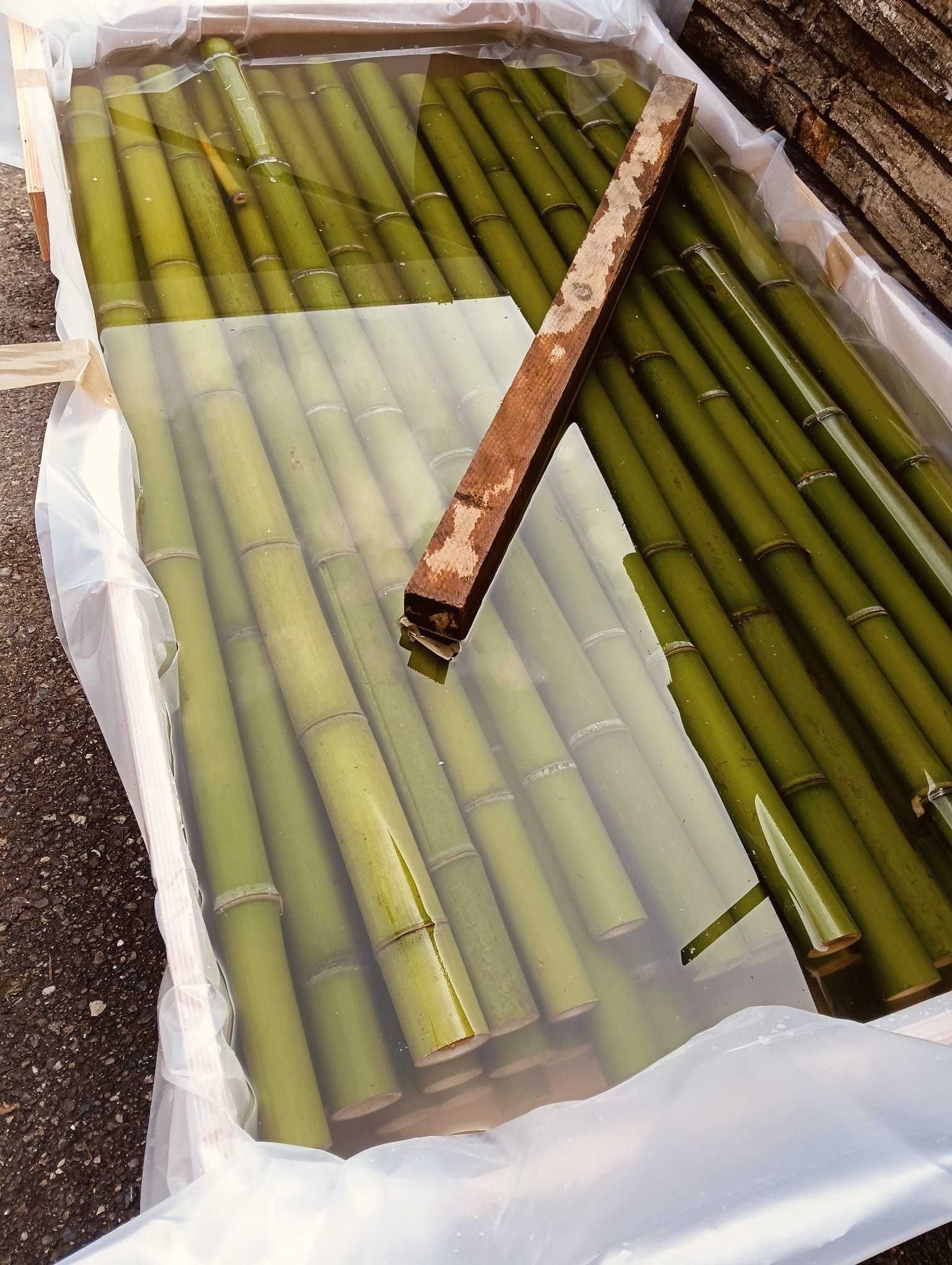 LAVORAZIONI PER MOBILE CON INSERTI IN BAMBOO (5)